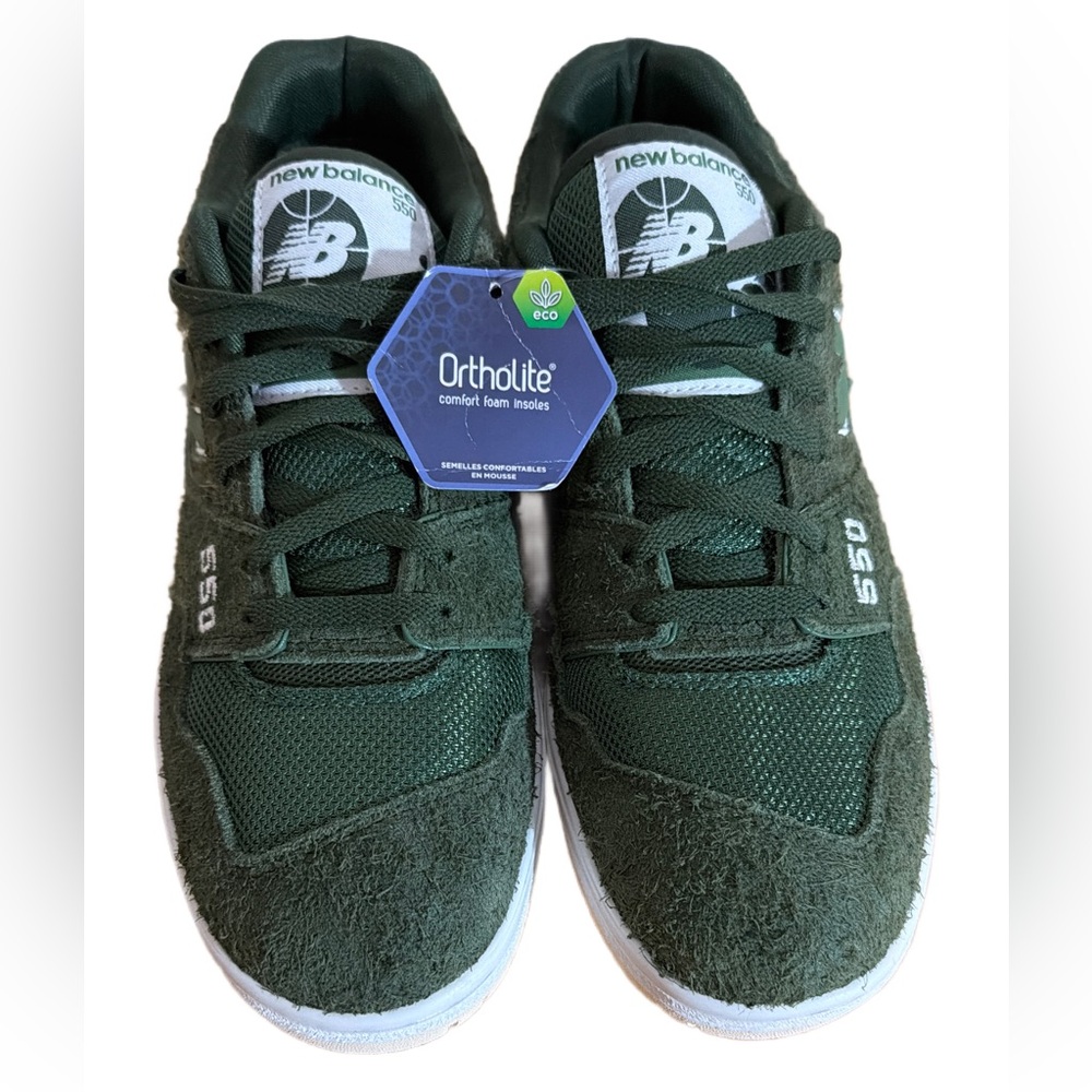 New Balance BB550 Suede Pack Men's Green Sneakers Men’s size 10.5 *NEW*